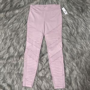 NWT Anna & Ava Vintage Pink Moto Leggings